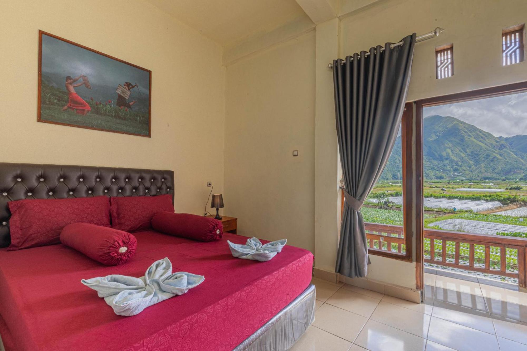 Teras Sawah Guest House Syariah 塞姆博伦拉旺 外观 照片