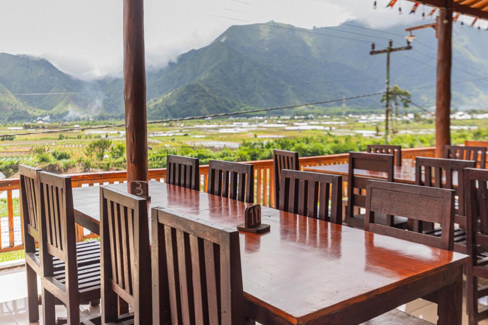 Teras Sawah Guest House Syariah 塞姆博伦拉旺 外观 照片