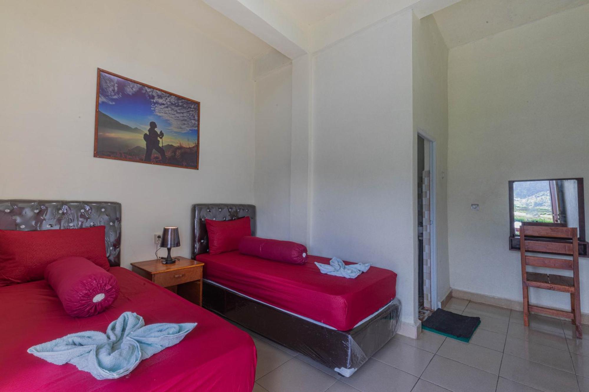 Teras Sawah Guest House Syariah 塞姆博伦拉旺 外观 照片